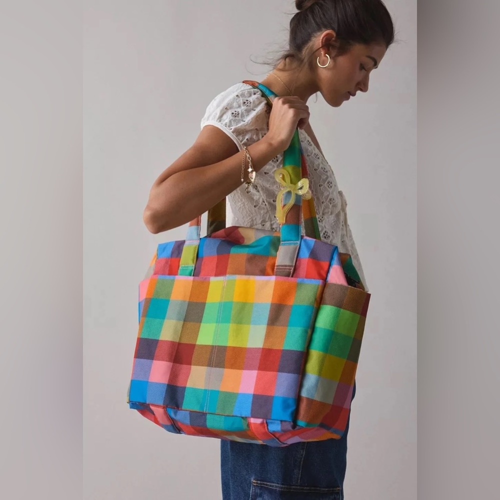 BAGGU UrbanOutfitters Madras Small Cloud Carry On SCCO NWT
